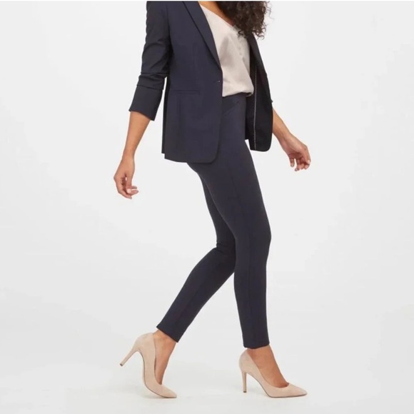 Spanx | The Perfect Pant, Ankle Backseam Skinny in Classic Navy - Picture 4 of 12